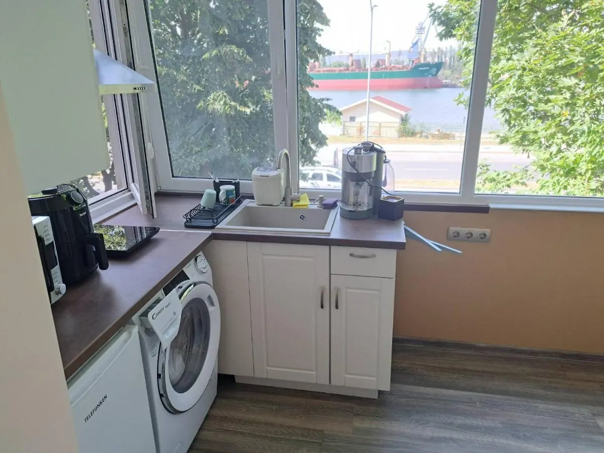 Sea Vibes Apartment - Free Public Parking, Wifi, Cable & Smart Tv, 0,9 Km To Beach Varna